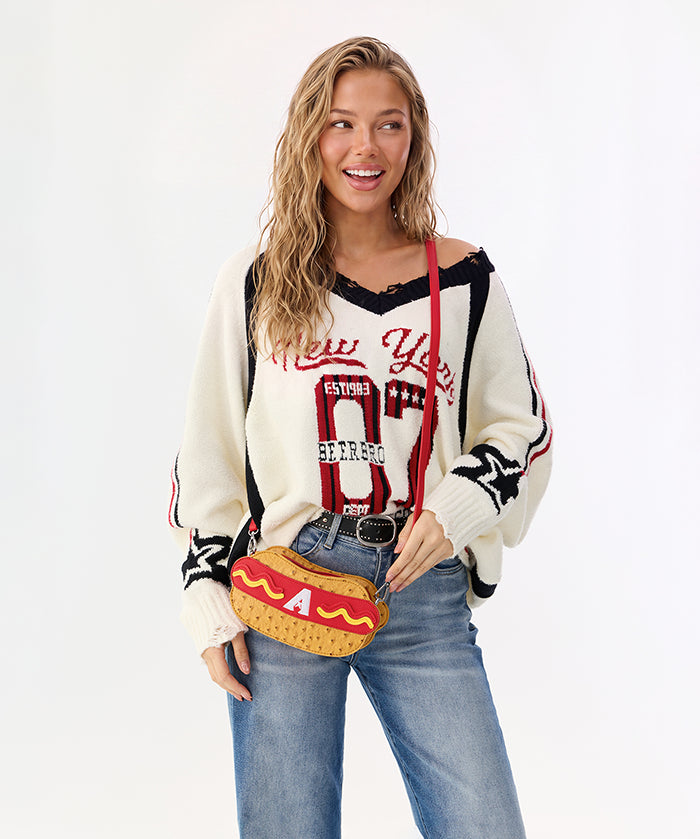 MLBArizonaDiamondbacksHotDogCrossbodyBag_3_22196800-28e8-4527-8555-f0d6fa30eff8.webp