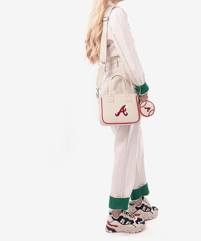 MLBAtlantaBravesToteBagwithBaseballCoinPouch_3.jpg