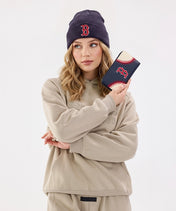 MLB Boston Red Sox Zip Wallet Baseball Stitch Detail