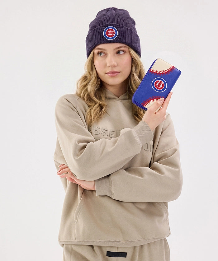 MLB Chicago Cubs Zip Wallet Baseball Stitch Detail