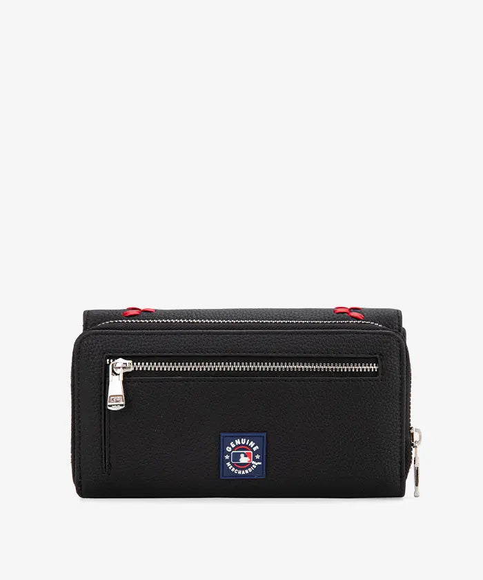 MLBChicagoWhiteSoxWristletWallet_3.webp