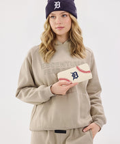 MLB Detroit Tigers Zip Wallet Baseball Stitch Detail