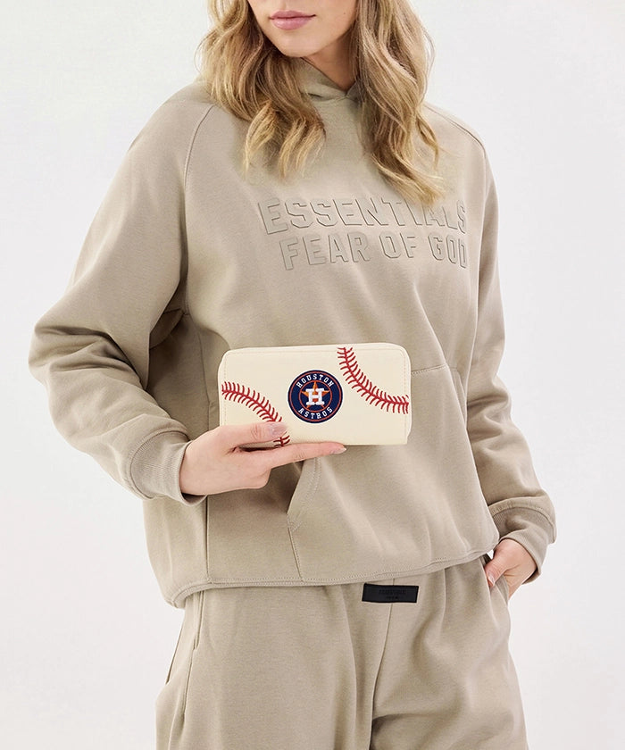 MLBHoustonAstrosZipWalletBaseballStitchDetail_6.webp