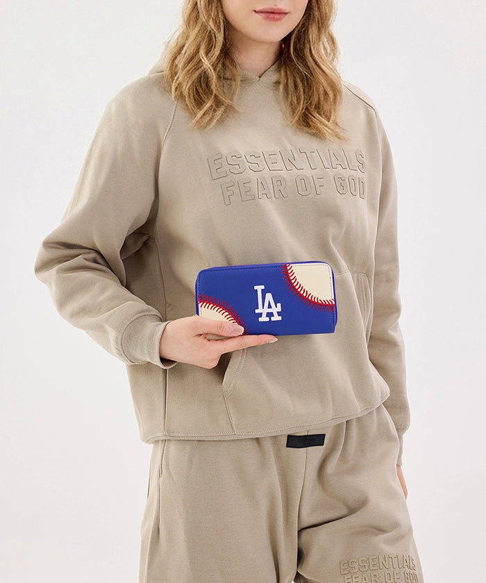 MLB Los Angeles Dodgers Zip Wallet Baseball Stitch Detail
