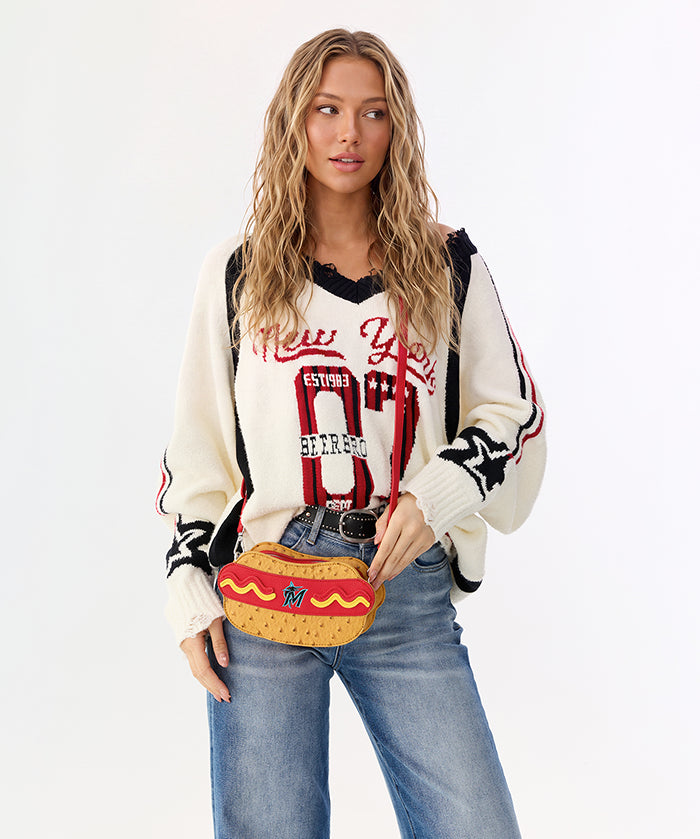 MLBMiamiMarlinsHotDogCrossbodyBag_2_67733d51-d7a1-405a-a75a-757053da3418.webp