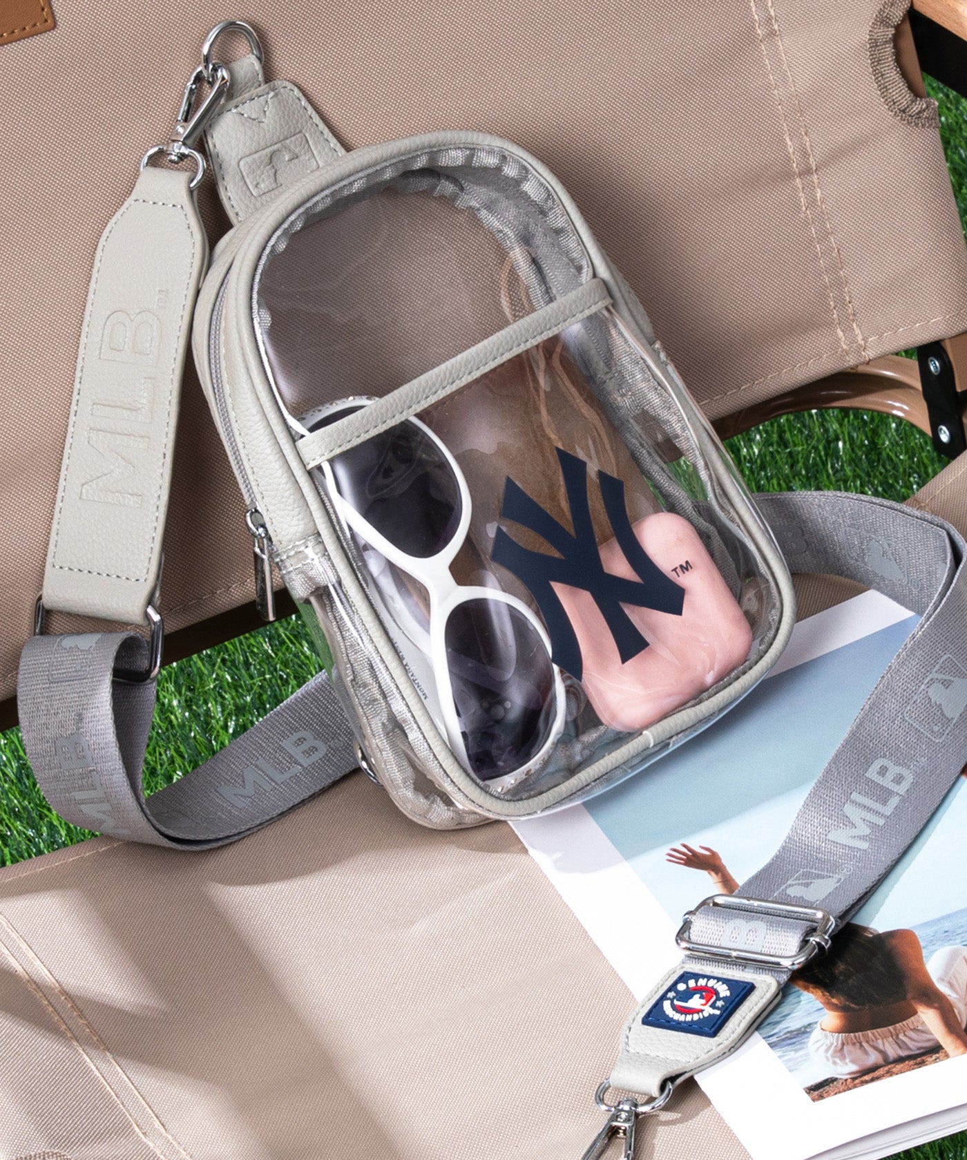 MLB New York Yankees Clear Sling Stadium Bag