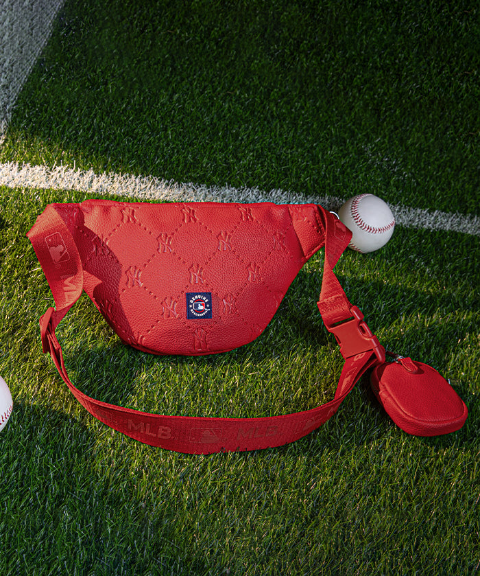 MLB New York Yankees Fanny Pack