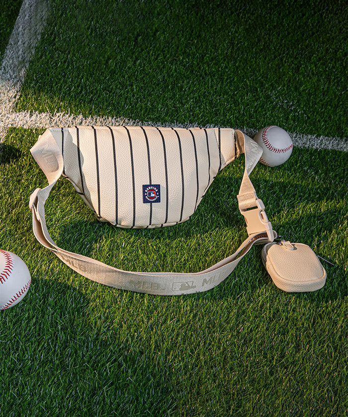 MLB New York Yankees Fanny Pack