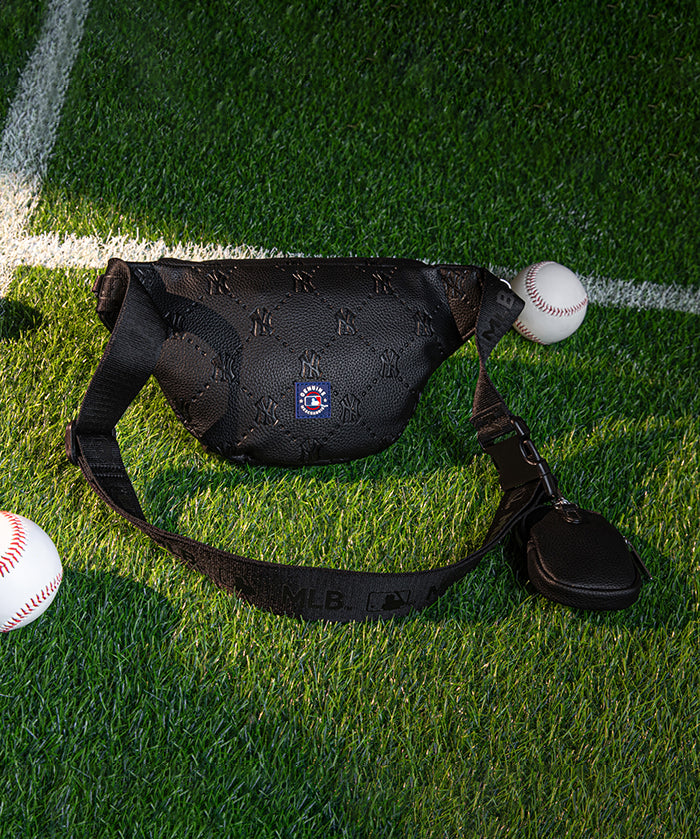 MLB New York Yankees Fanny Pack