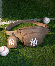 MLB New York Yankees Fanny Pack