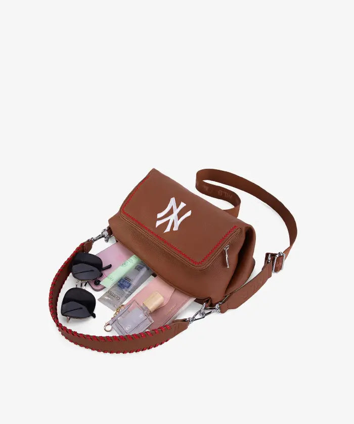 MLB New York Yankees Shoulder Bag with Crossbody Strap