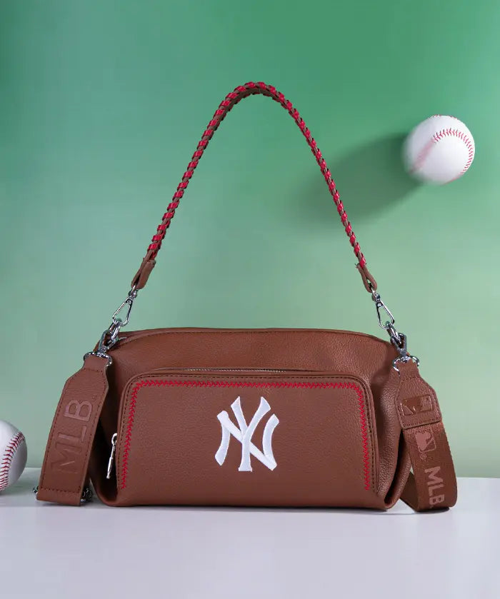 MLB New York Yankees Shoulder Bag with Crossbody Strap