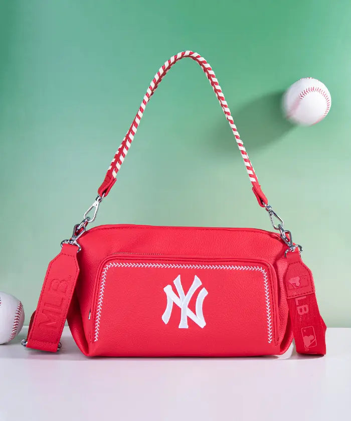 MLB New York Yankees Shoulder Bag with Crossbody Strap