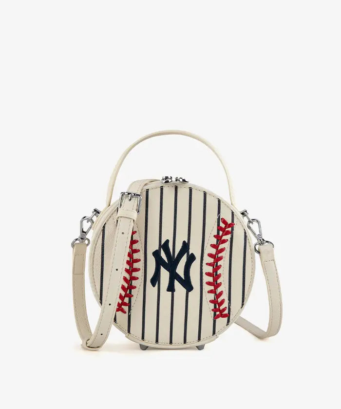 MLBNewYorkYankeesCircleCrossbodyBag_12.webp