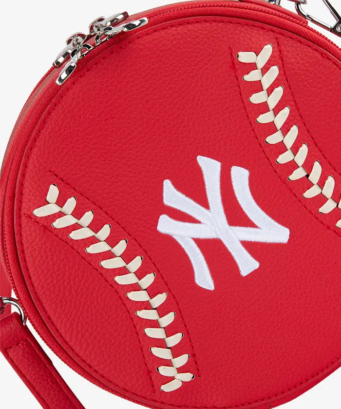 MLB New York Yankees Circle Crossbody Bag