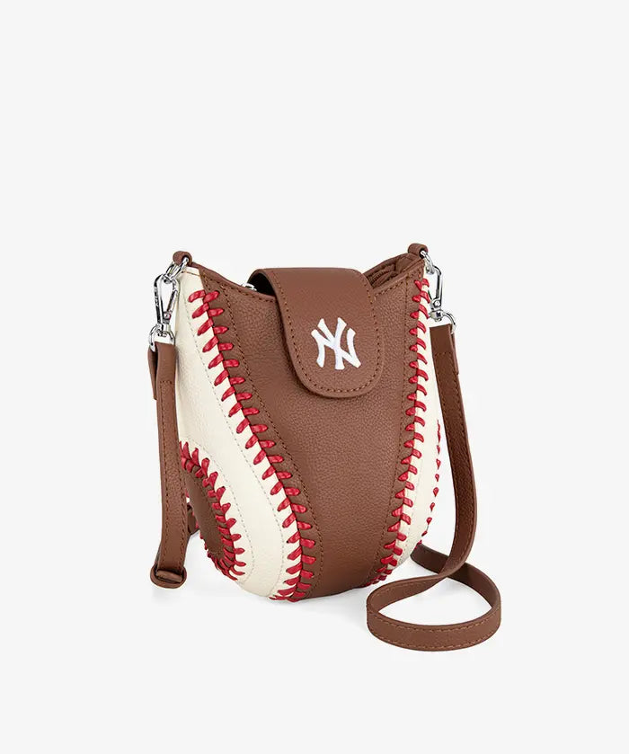 MLB New York Yankees Crossbody Bag With Baseball Seam