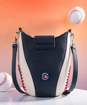 MLB New York Yankees Crossbody Bag With Baseball Seam