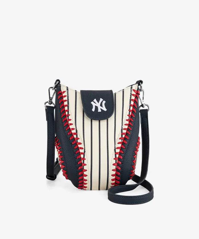 MLB New York Yankees Crossbody Bag With Baseball Seam