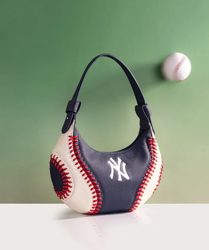 MLB New York Yankees Stitch Hobo - Curveball