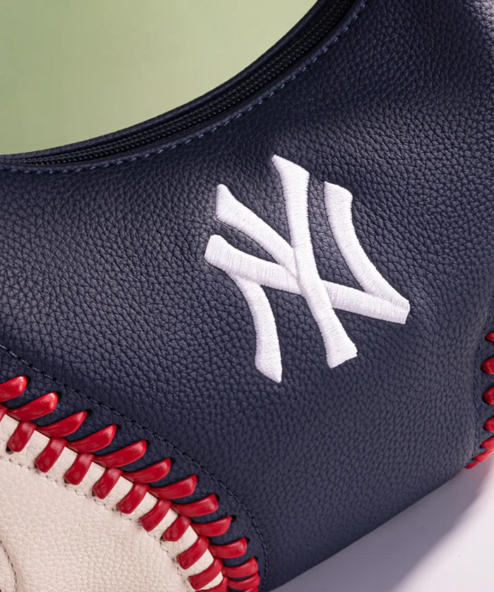 MLB New York Yankees Stitch Hobo - Curveball