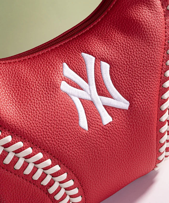 MLB New York Yankees Stitch Hobo - Curveball