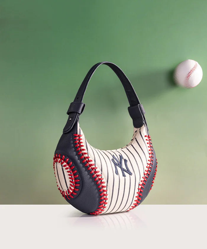 MLB New York Yankees Stitch Hobo - Curveball