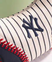 MLB New York Yankees Stitch Hobo - Curveball