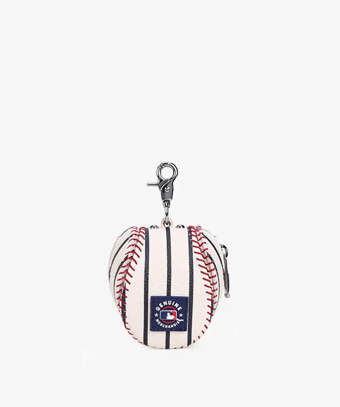 MLBNewYorkYankeesKeychainPouchSTRIPE_2.webp