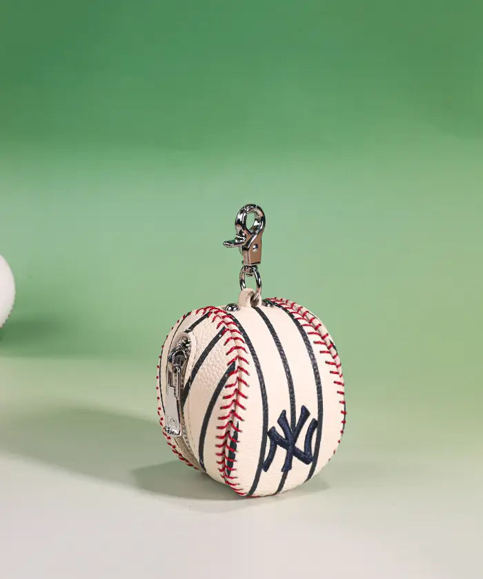 MLB New York Yankees Keychain Pouch