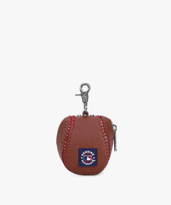 MLBNewYorkYankeesKeychainPouch_8.webp