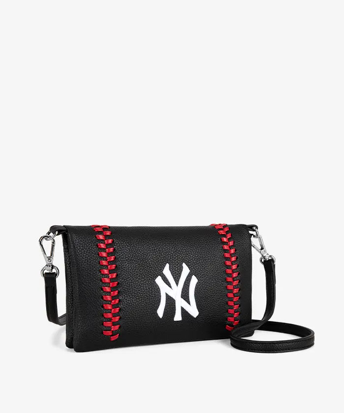 MLBNewYorkYankeesLeatherCrossbodyPurse_4.webp