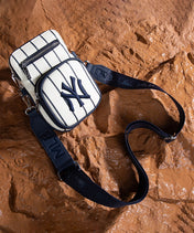 MLB New York Yankees Mini Crossbody Purse