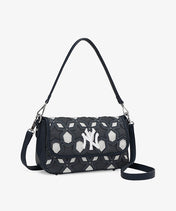 MLB New York Yankees Star Field Flap Crossbody