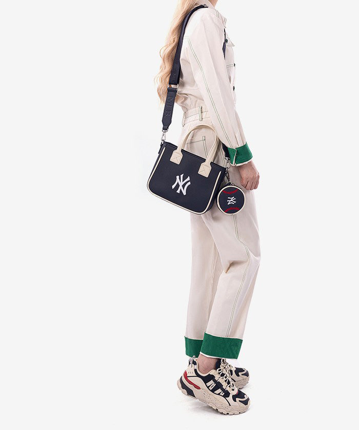 MLB New York Yankees Tote Bag with Baseball Coin Pouch