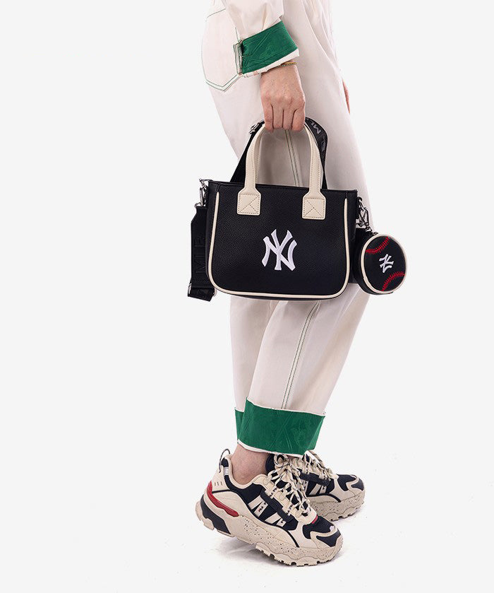 MLB New York Yankees Tote Bag with Baseball Coin Pouch