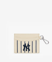 MLB New York Yankees Catcher’s Mitt Wristlet Set