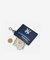 MLB New York Yankees Catcher’s Mitt Wristlet Set