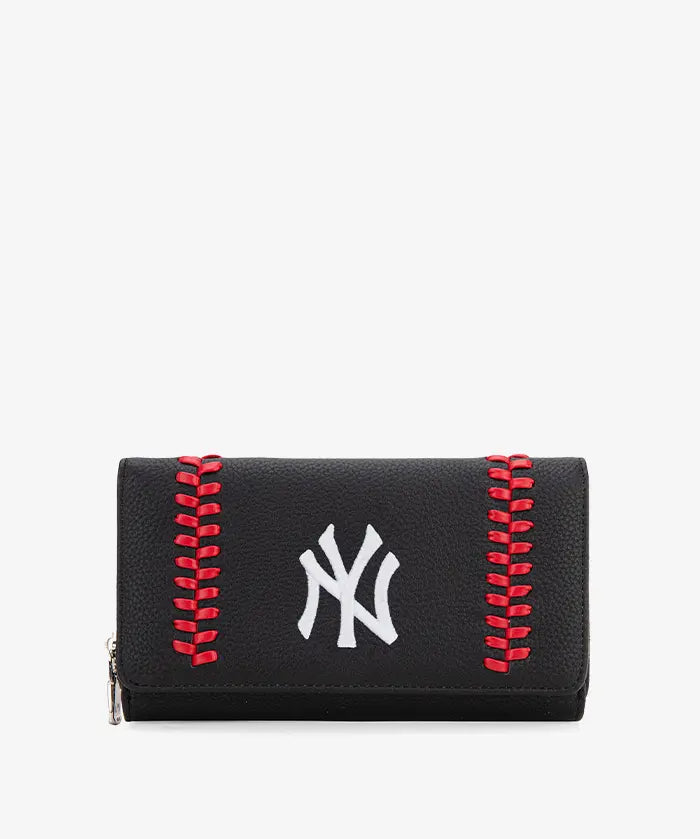 MLB New York Yankees Wristlet Wallet