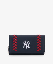 MLB New York Yankees Wristlet Wallet