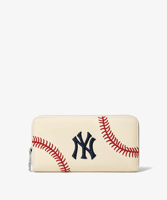 MLB New York Yankees Zip Wallet Baseball Stitch Detail