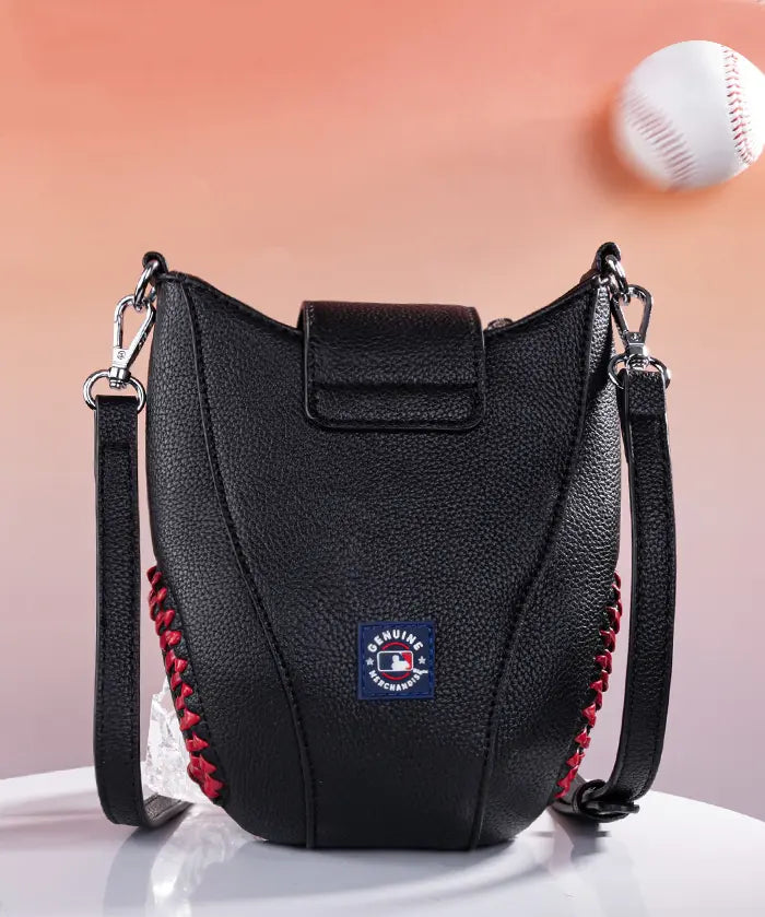 MLB San Francisco Giants Crossbody Bag With Baseball Seam