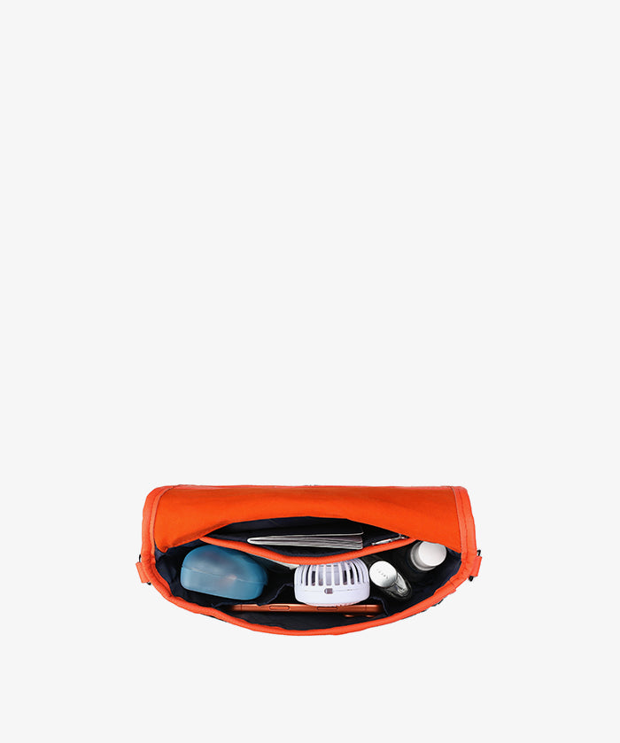 MLB San Francisco Giants Star Field Flap Crossbody