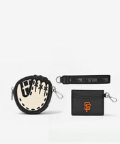 MLB San Francisco Giants Catcher’s Mitt Wristlet Set