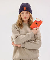 MLB San Francisco Giants Zip Wallet Baseball Stitch Detail