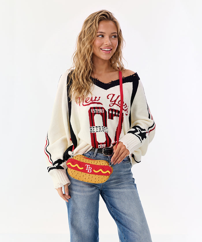 MLBTampaBayRaysHotDogCrossbodyBag_2_bc51d85c-dae5-4564-bce0-7dfdc761fc6b.webp