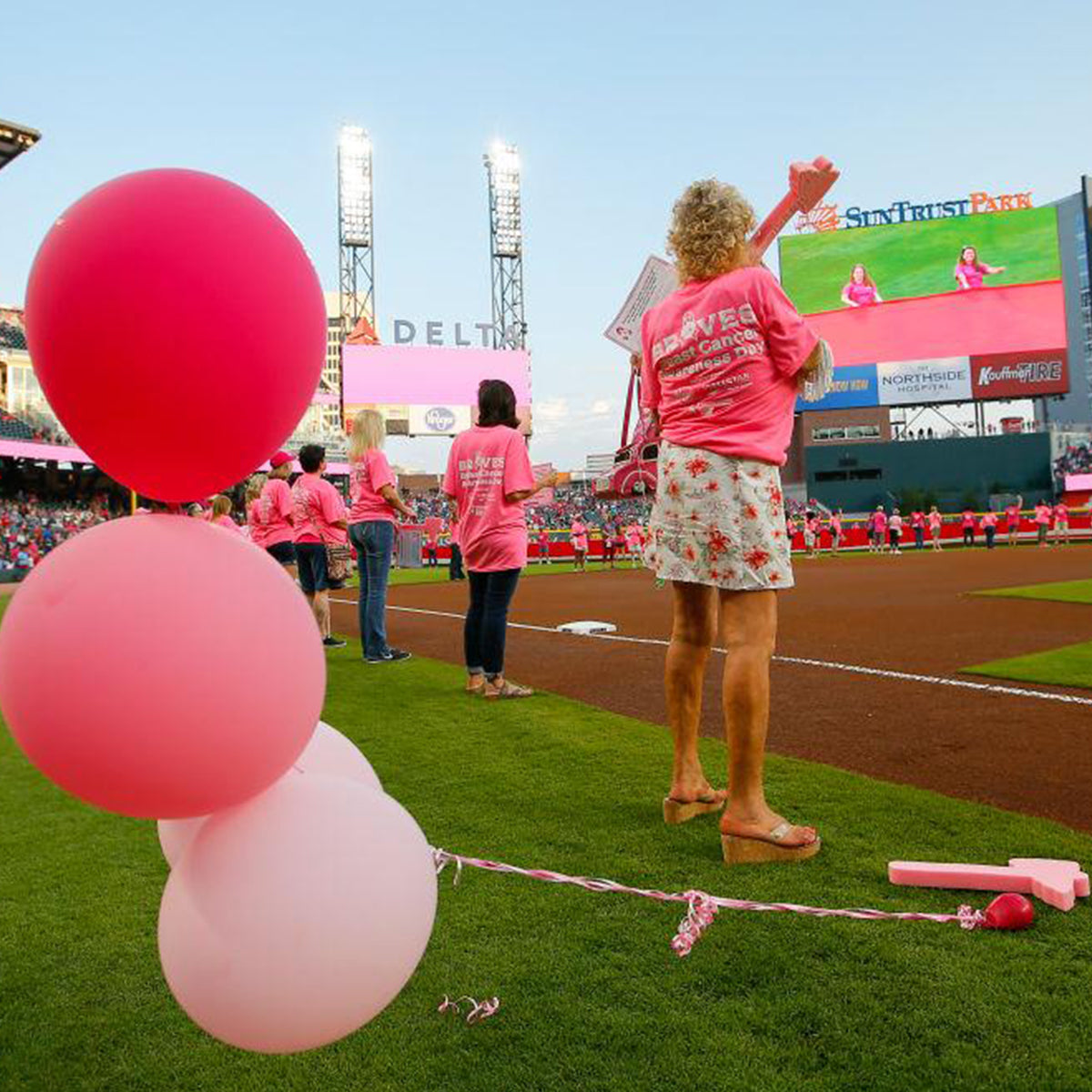 MLB_Breast_Cancer_Awareness_Month_2.jpg