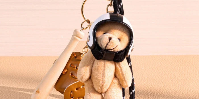 MiniBaseballKeychainwithWoodenBat_3.webp