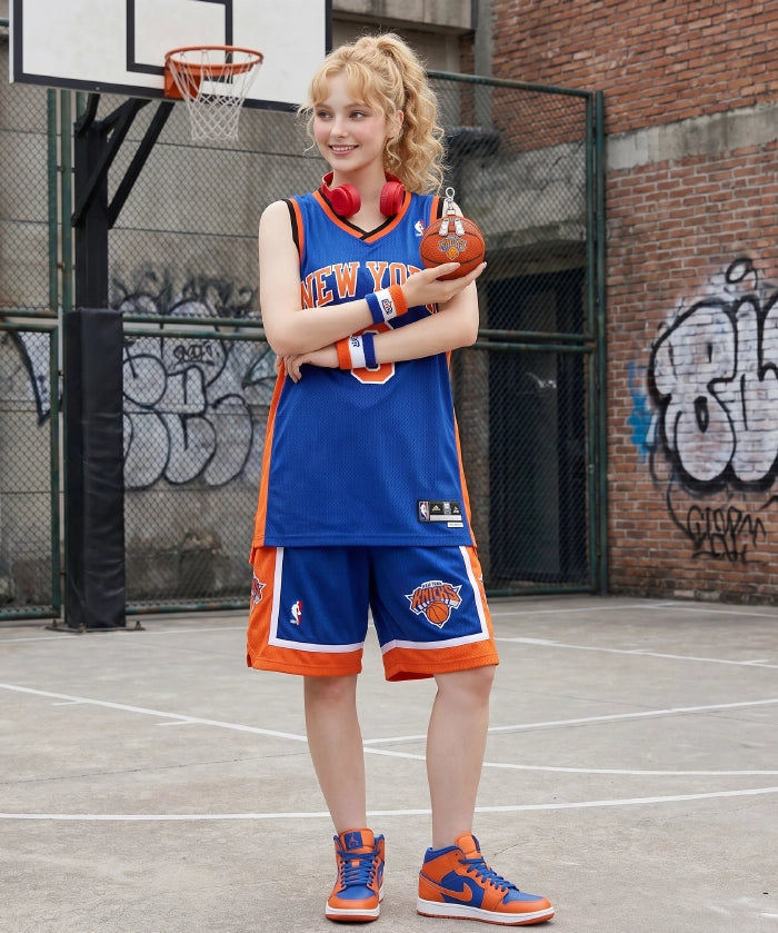 NBA New York Knicks Mini Basketball Keychain Pouch