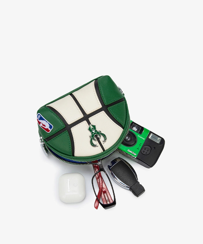 NBA Milwaukee Bucks Basketball Wristlet Wallet
