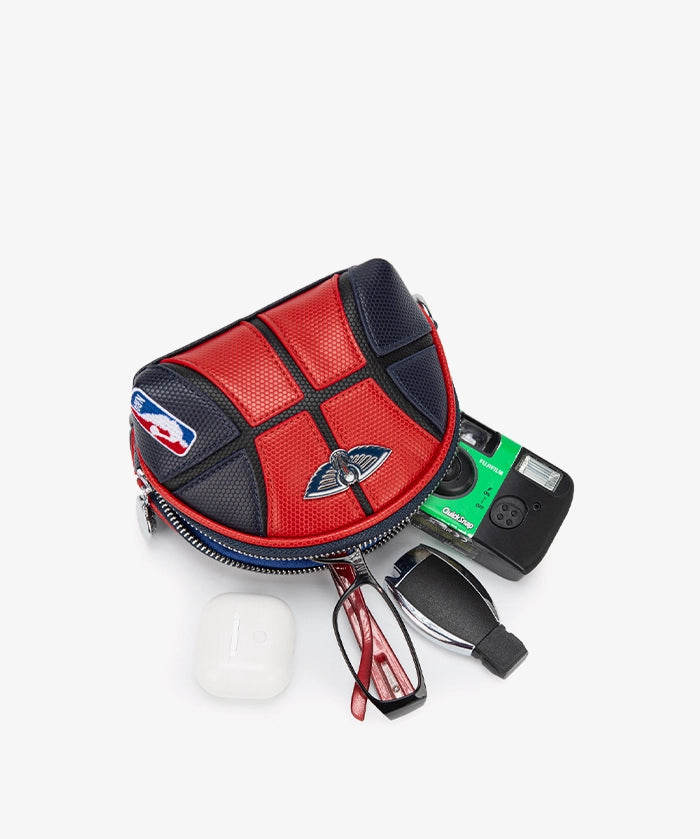 NBA New Orleans Pelicans Basketball Wristlet Wallet